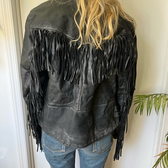 Super cool 90s  fringe vintage leather jacket - Picture 4 of 8